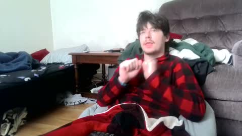 Brenin Bralbe online show from January 3, 5:20 pm