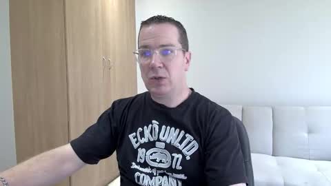 Brett online show from January 8, 12:10 pm