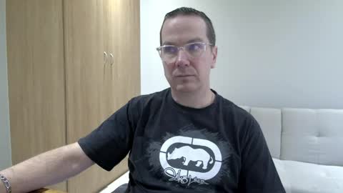 Brett online show from April 19, 11:42 am