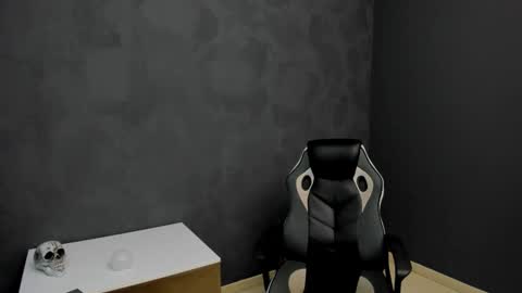 Brian online show from February 20, 7:12 am