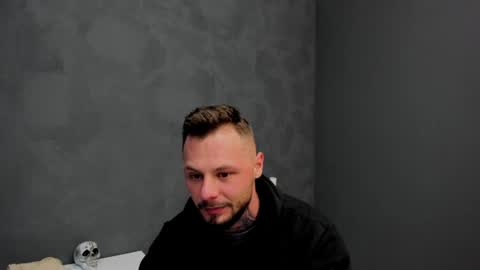 Brian online show from December 18, 6:43 am