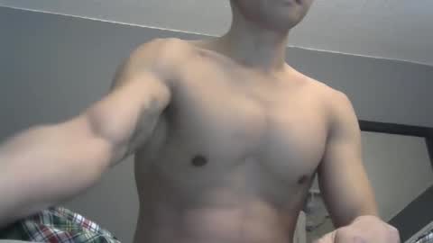 brokelee30 online show from January 19, 5:15 am