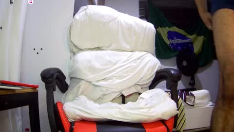 Bruce online show from January 7, 5:01 am