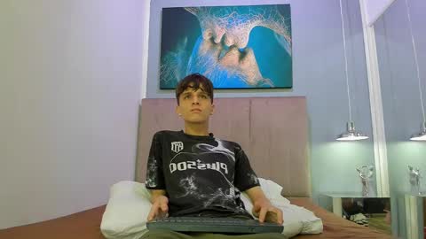 Bruce Hans online show from January 17, 11:17 am