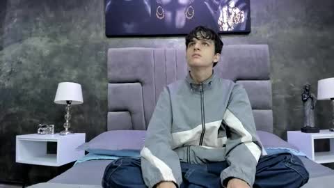 Bruce Hans online show from September 24, 12:03 pm