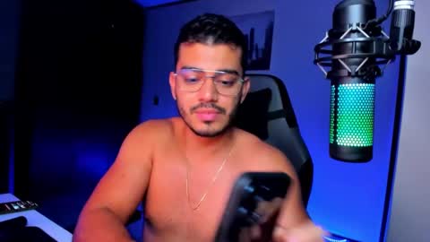 Bruno online show from December 19, 4:13 am