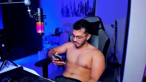 Bruno online show from December 4, 5:36 am