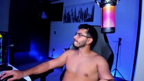 Bruno online show from February 3, 7:18 am