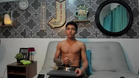 bruno_snow online show from February 14, 5:02 am