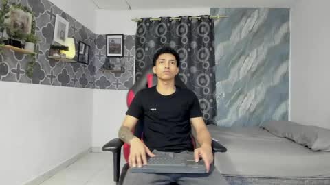 bruno_snow online show from April 5, 3:47 am