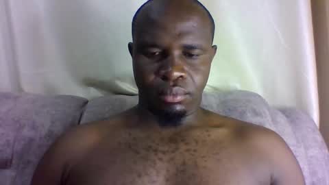 brucedarling online show from April 14, 4:12 am