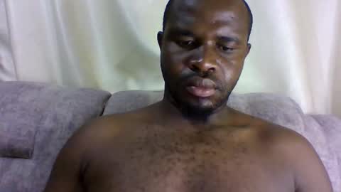 brucedarling online show from April 3, 2:19 am