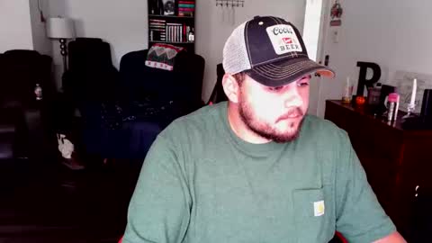 10-7 Guy online show from October 21, 5:16 pm