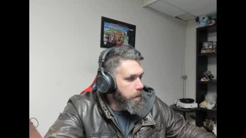 BRUTALMASTER1983 online show from November 17, 10:13 pm