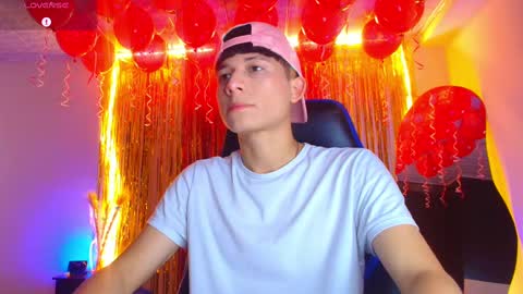 BRYAM INDEPENDENT MODEL online show from September 12, 1:38 am