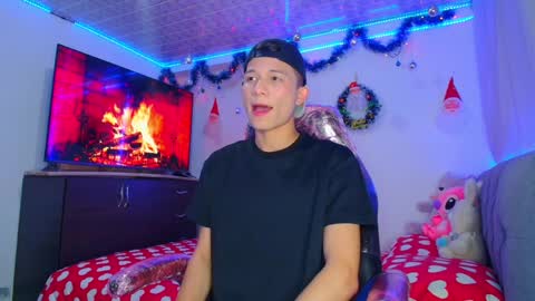 BRYAM INDEPENDENT MODEL online show from December 7, 1:37 am