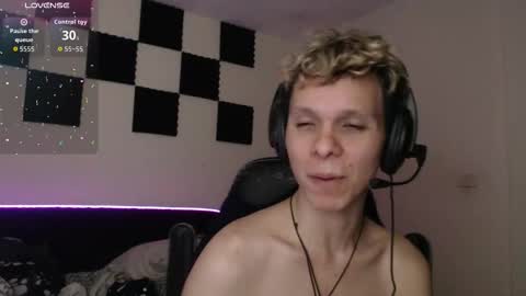 bryamado online show from October 8, 3:11 am