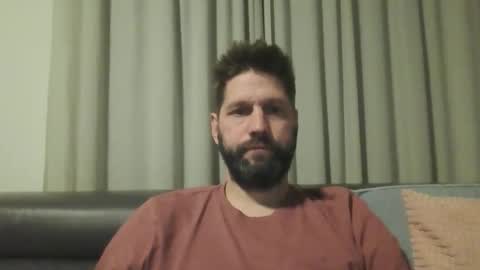 bubblebee1982 online show from November 30, 5:48 pm