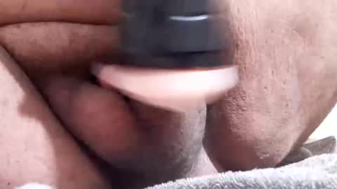 bubblebuttexposed online show from March 22, 7:41 pm