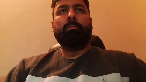Snapshot of burlymonster chatting on January 22, 5:05 am Hairy Arabian online show from January 22, 5:05 am