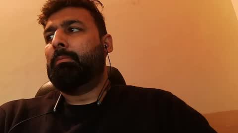 Snapshot of burlymonster chatting on January 23, 3:58 am Hairy Arabian online show from January 23, 3:58 am