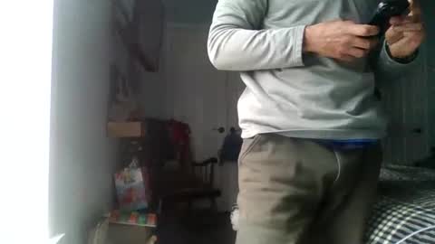 burntbunz online show from January 6, 6:52 pm