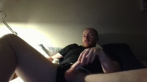 bushmate92 online show from December 5, 12:44 pm