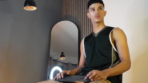 Buster independent model online show from September 23, 12:54 am