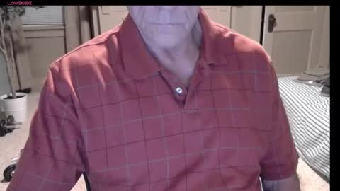 Miles online show from November 22, 10:37 am