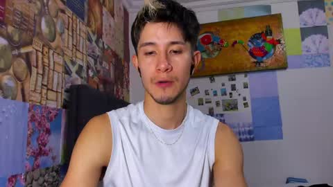 cafecitoo_ online show from March 11, 11:34 pm