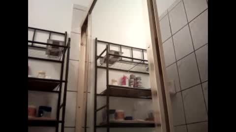 caga_palos online show from February 3, 12:43 pm