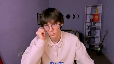 aleb online show from November 27, 9:24 am