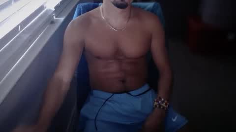 caliwine1306 online show from March 29, 8:42 pm