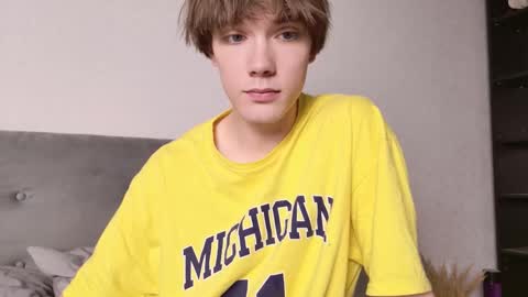 Nick online show from October 30, 5:47 pm