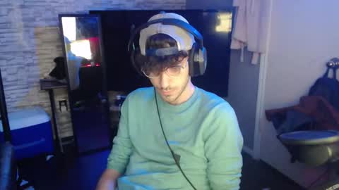 calvin_tanner online show from November 18, 3:38 pm