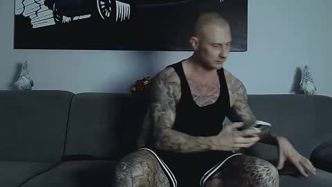 Calvin  online show from December 21, 10:51 pm