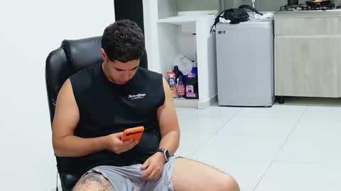 camara110 online show from March 25, 12:14 am