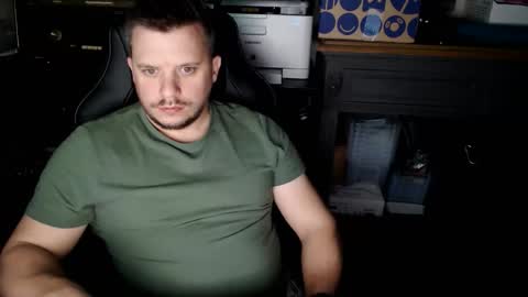 camboyk online show from April 1, 10:40 pm