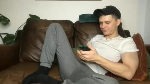 CamDoAttitude online show from January 6, 10:36 pm