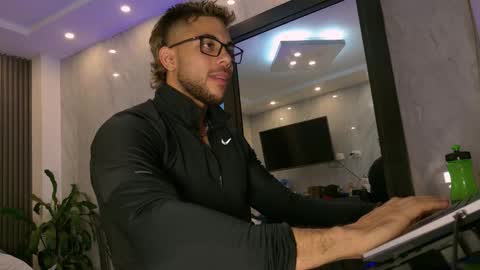 Camilo Watson online show from March 11, 3:46 am