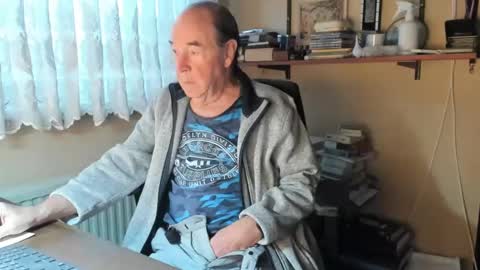 Cammee online show from December 29, 8:00 am