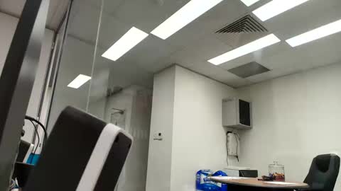 candy1960 online show from April 25, 3:09 am