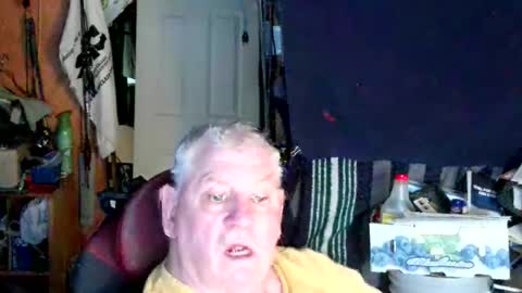 canoelicker69 online show from March 23, 7:09 pm