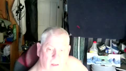 canoelicker69 online show from March 10, 7:20 pm