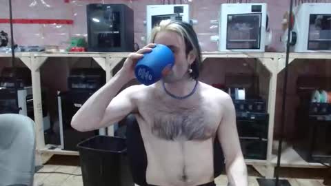 cantbereplaced online show from April 23, 4:28 am