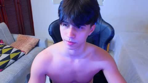 carl_dixon online show from October 23, 10:02 pm