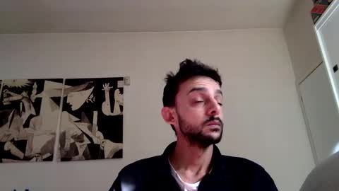 Snapshot of carlos037tm chatting on October 21, 9:23 am Carlos online show from October 21, 9:23 am