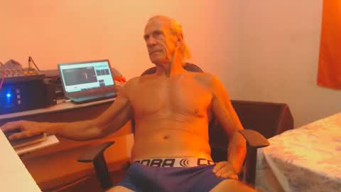 carlos online show from April 21, 11:27 am