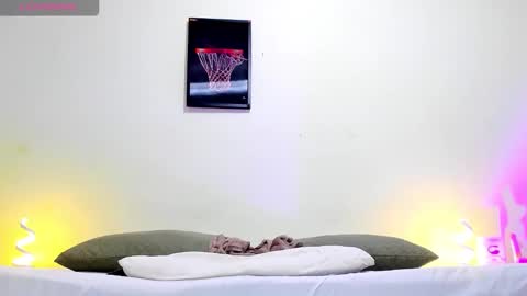 carloshero69 online show from April 23, 4:09 pm