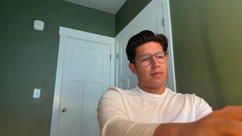 carlos online show from February 3, 4:01 pm